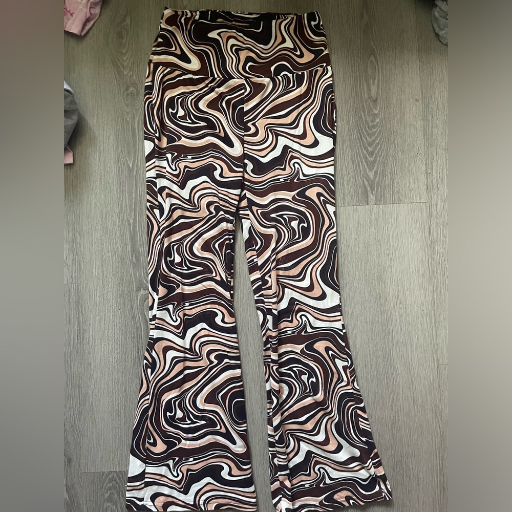 flare pants! size L